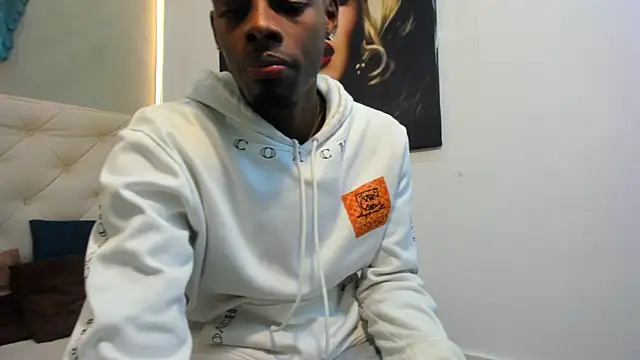 royce ebony online show from 12/03/25, 03:14