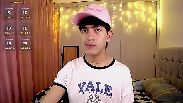 teobowny  online show from 12/14/24, 10:07