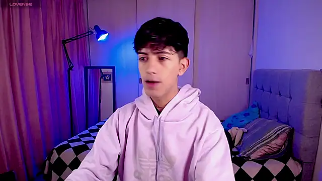 teobowny  online show from 01/19/25, 03:42