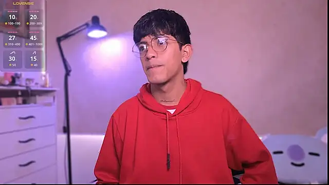 teobowny  online show from 02/02/26, 01:32