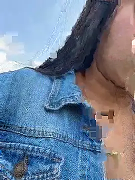 Snapshot of Liulee chatting on 02/06/26, 05:16 Liulee online show from 02/06/26, 05:16