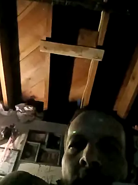 Snapshot of Whipit323 chatting on 02/22/26, 08:46 Whipit323 online show from 02/22/26, 08:46