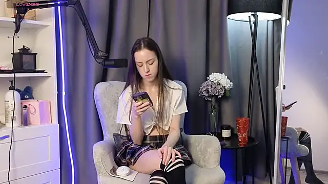 Snapshot of Anal_Girl_ chatting on 06/26/26, 06:23 Anal Girl online show from 06/26/26, 06:23