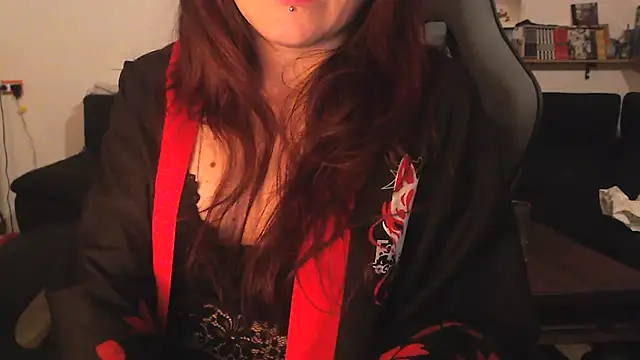 complicata mente online show from 12/22/24, 01:23