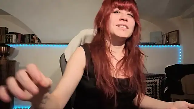 complicata mente online show from 12/17/25, 09:32