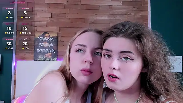 Snapshot of Mona_aLisa chatting on 12/03/24, 03:20 Mona aLisa online show from 12/03/24, 03:20