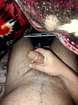 Snapshot of nidansohib1230 chatting on 11/19/25, 05:02 nidansohib1230 online show from 11/19/25, 05:02