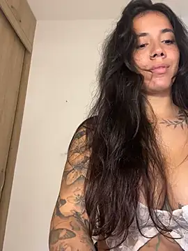 Snapshot of AndyFire69 chatting on 02/24/25, 02:04 AndyFire69 online show from 02/24/25, 02:04