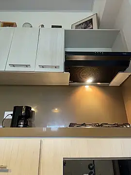 Snapshot of AndyFire69 chatting on 11/28/25, 12:52 AndyFire69 online show from 11/28/25, 12:52