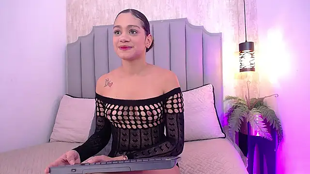 Alahia Baiter online show from 02/23/25, 12:48