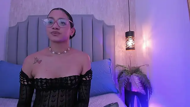 Alahia Baiter online show from 03/03/25, 03:31