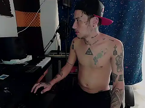 patrik tattoo  online show from 12/11/24, 02:33