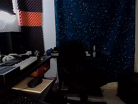 patrik tattoo  online show from 02/09/25, 03:32