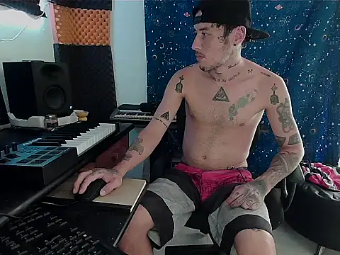 patrik tattoo  online show from 02/24/25, 06:26