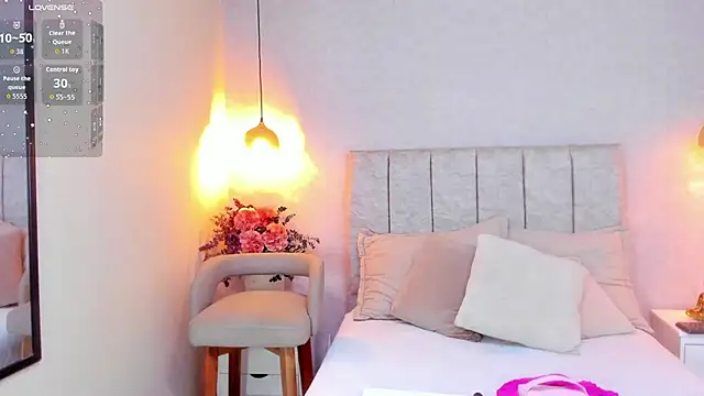 tutu milf online show from 12/16/25, 07:08