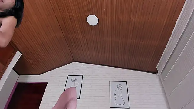 Snapshot of Kitty_Pam chatting on 01/02/25, 10:44 Kitty Pam online show from 01/02/25, 10:44