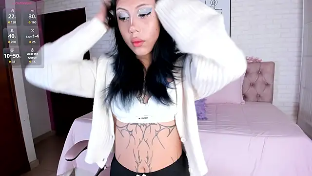 Snapshot of Kitty_Pam chatting on 10/01/25, 07:53 Kitty Pam online show from 10/01/25, 07:53