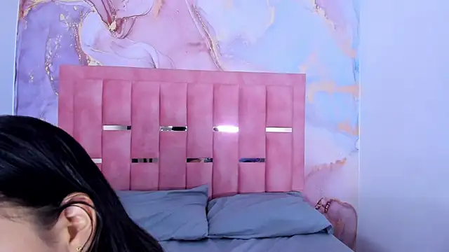 Snapshot of LizzMartin chatting on 02/08/25, 07:16 LizzMartin online show from 02/08/25, 07:16