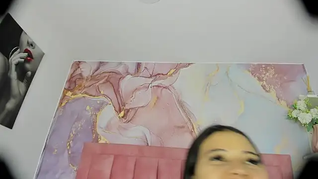 Snapshot of LizzMartin chatting on 09/11/25, 07:14 LizzMartin online show from 09/11/25, 07:14