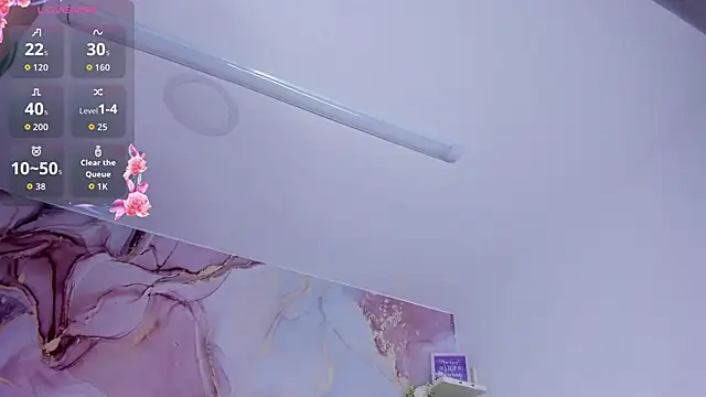 Snapshot of LizzMartin chatting on 02/27/26, 08:09 LizzMartin online show from 02/27/26, 08:09