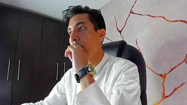 Snapshot of EdwardVlad chatting on 12/09/24, 07:39 EdwardVlad online show from 12/09/24, 07:39