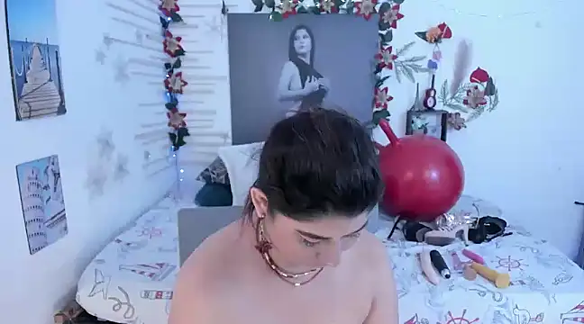 alinabozz1 online show from 03/20/25, 03:36