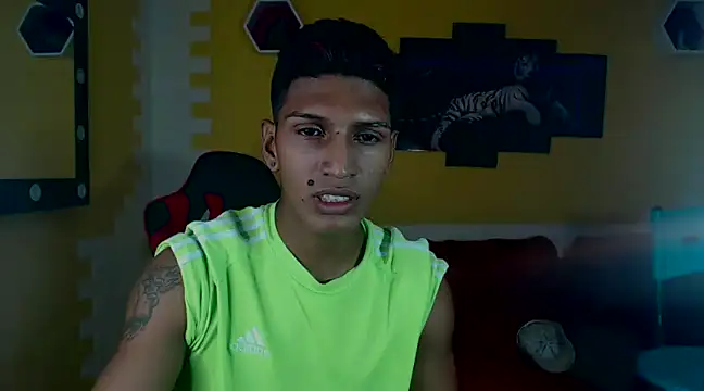 mau elixxx online show from 12/29/24, 02:17