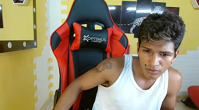 mau elixxx online show from 02/05/25, 10:19