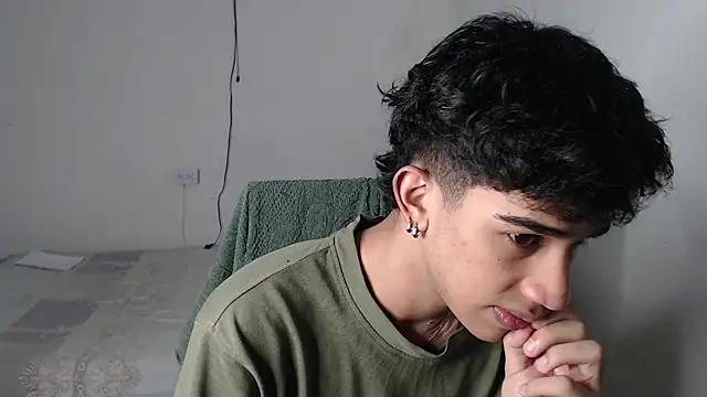 Snapshot of hares_mds chatting on 04/20/26, 12:52 hares mds online show from 04/20/26, 12:52