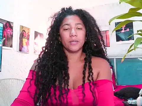 Snapshot of bellacrespalatina chatting on 03/19/26, 05:22 bellacrespalatina online show from 03/19/26, 05:22