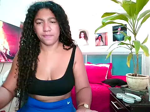 Snapshot of bellacrespalatina chatting on 03/26/26, 04:45 bellacrespalatina online show from 03/26/26, 04:45