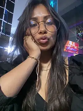 Jade Zephyra online show from 02/15/25, 01:10