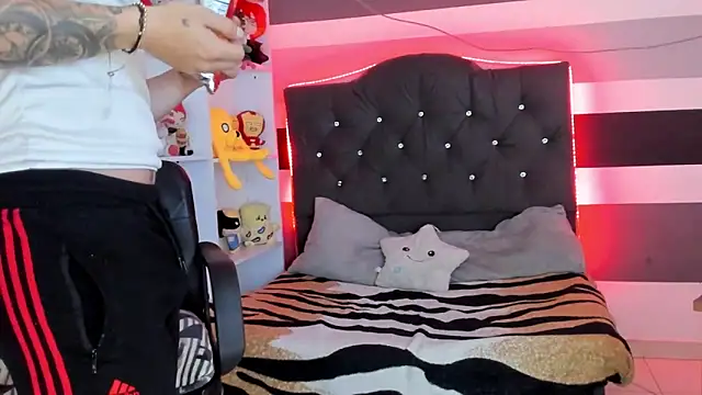 Snapshot of _tatho_perovich_ chatting on 12/04/24, 04:54 tatho perovich online show from 12/04/24, 04:54