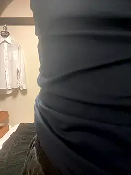 YU-KI00 online show from 11/20/25, 12:27