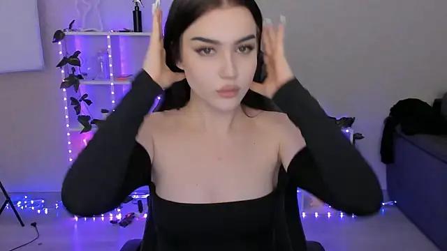 Melanie N online show from 12/03/24, 02:27