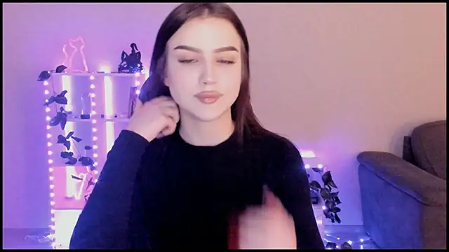 Melanie N online show from 12/11/24, 11:19