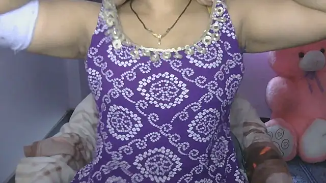 Snapshot of cutie-taara chatting on 06/28/26, 04:29 cutie-taara online show from 06/28/26, 04:29
