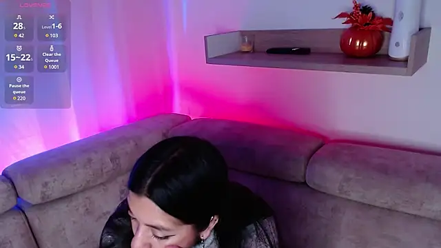 Snapshot of Paulis_gh chatting on 12/13/24, 11:55 Paulis gh online show from 12/13/24, 11:55