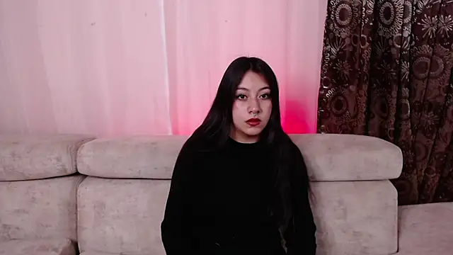 Snapshot of Paulis_gh chatting on 12/30/24, 12:20 Paulis gh online show from 12/30/24, 12:20