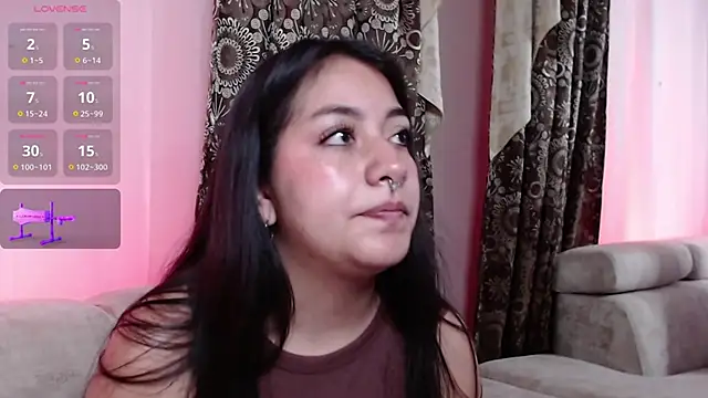 Snapshot of Paulis_gh chatting on 01/03/25, 03:12 Paulis gh online show from 01/03/25, 03:12