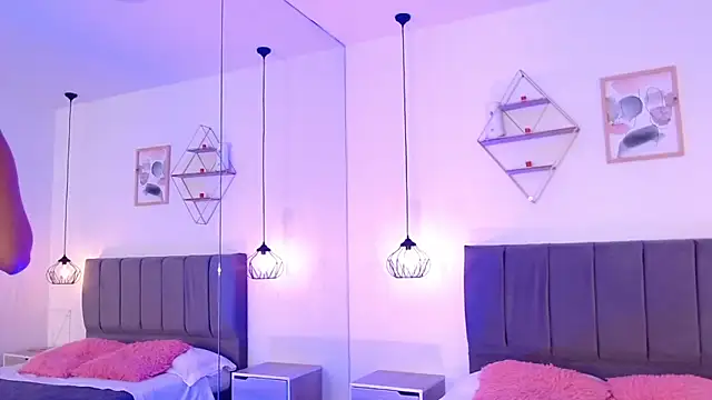 Snapshot of Paulis_gh chatting on 01/22/25, 12:17 Paulis gh online show from 01/22/25, 12:17