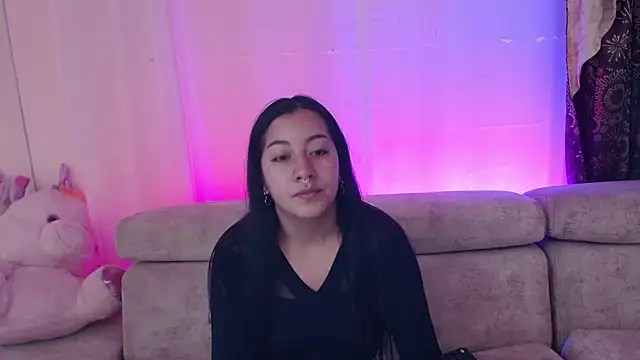 Snapshot of Paulis_gh chatting on 03/04/25, 12:01 Paulis gh online show from 03/04/25, 12:01