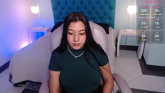 Snapshot of Paulis_gh chatting on 09/15/25, 01:22 Paulis gh online show from 09/15/25, 01:22