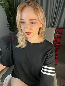 Eva Millss online show from 12/13/24, 07:53