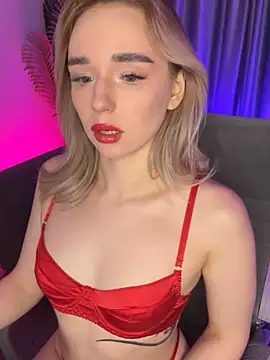 Eva Millss online show from 12/26/24, 04:58