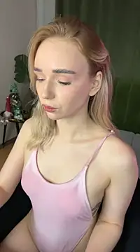 Eva Millss online show from 12/28/24, 07:11