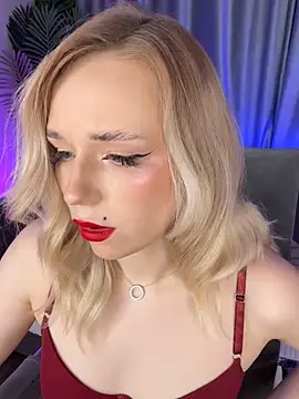 Eva Millss online show from 02/15/25, 03:17