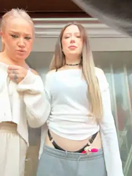 Eva Millss online show from 11/09/25, 07:06