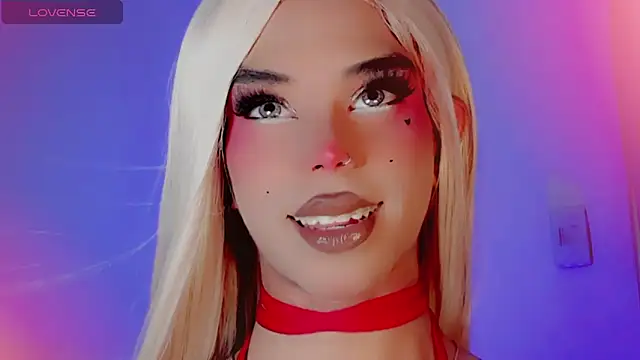 Snapshot of DanniLee_ chatting on 11/29/25, 11:08 DanniLee online show from 11/29/25, 11:08