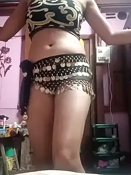 Snapshot of Miss-Kamini chatting on 01/13/25, 11:08 Miss-Kamini online show from 01/13/25, 11:08